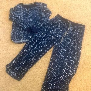 Lightly worn Nautica 2-piece cozy “flannel-type” pajama set, size L.